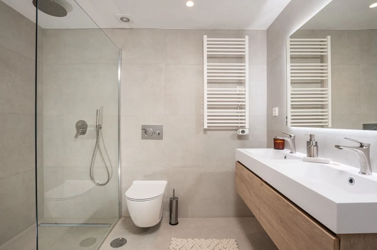 Apartamento de 3 habitaciones en Nueva Andalucia en venta - 825.000 € (Ref: 9439075)