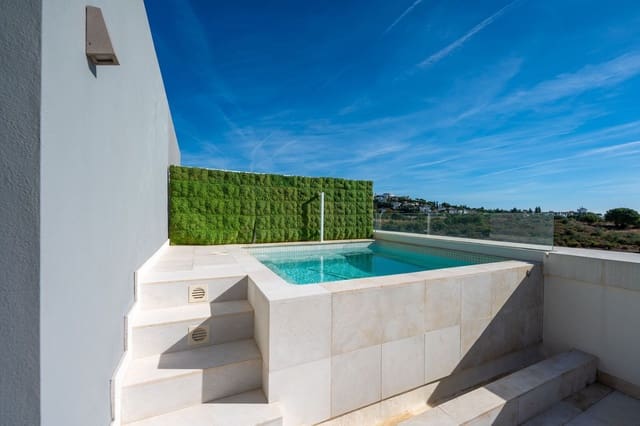 4 bedroom Townhouse for sale in La Cala Golf, Mijas - € 1,199,000 (Ref: 9439077)