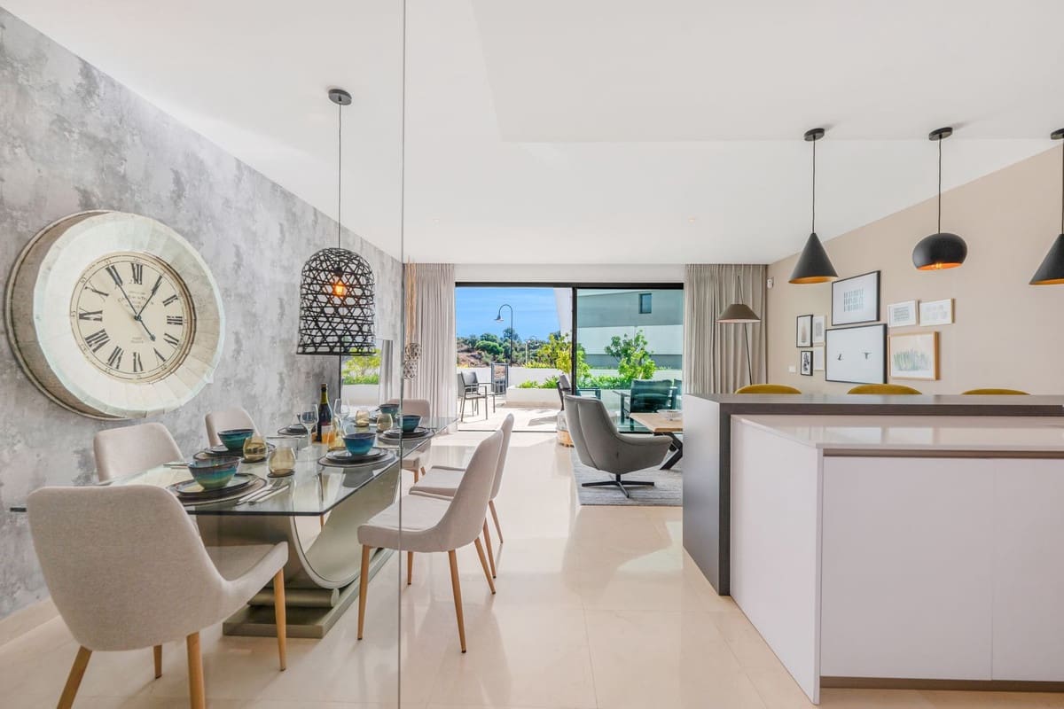 4 bedroom Townhouse for sale in La Cala de Mijas - € 1,199,000 (Ref: 9439077)