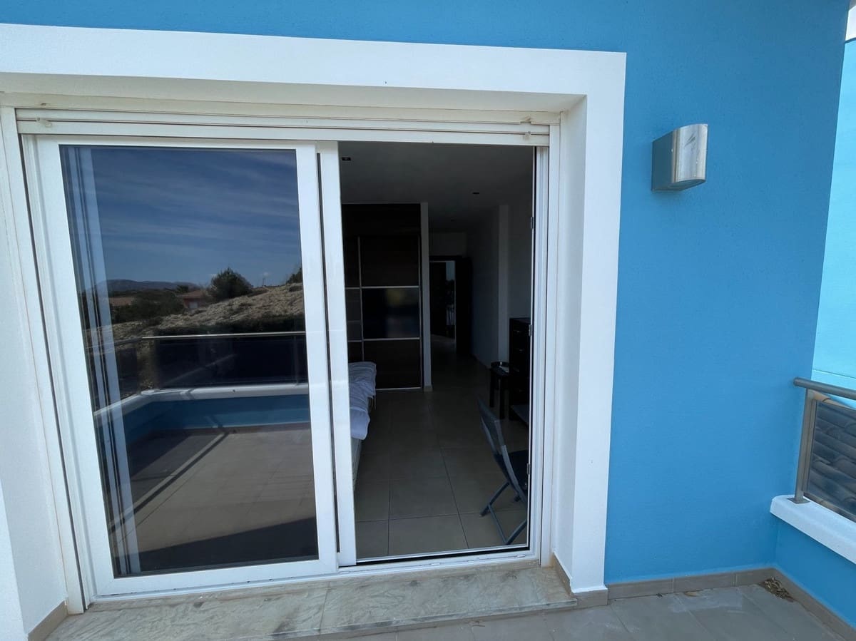 6 Zimmer Villa zu verkaufen in Monforte del Cid - 750.000 € (Ref: 9439080)