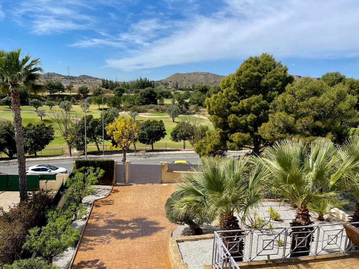 6 Zimmer Villa zu verkaufen in Monforte del Cid - 750.000 € (Ref: 9439080)