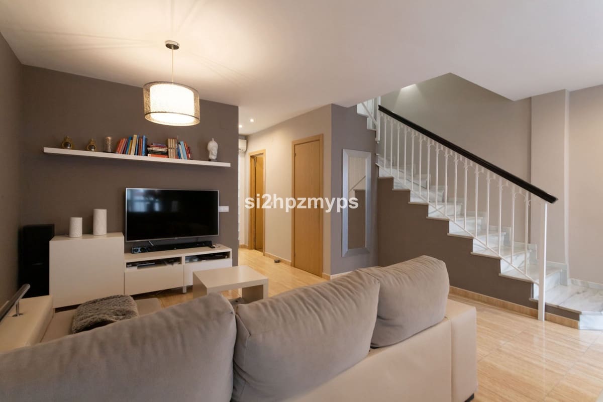 4 sypialnia Dom na sprzedaż w Torrox - 399 000 € (Ref: 9439087)