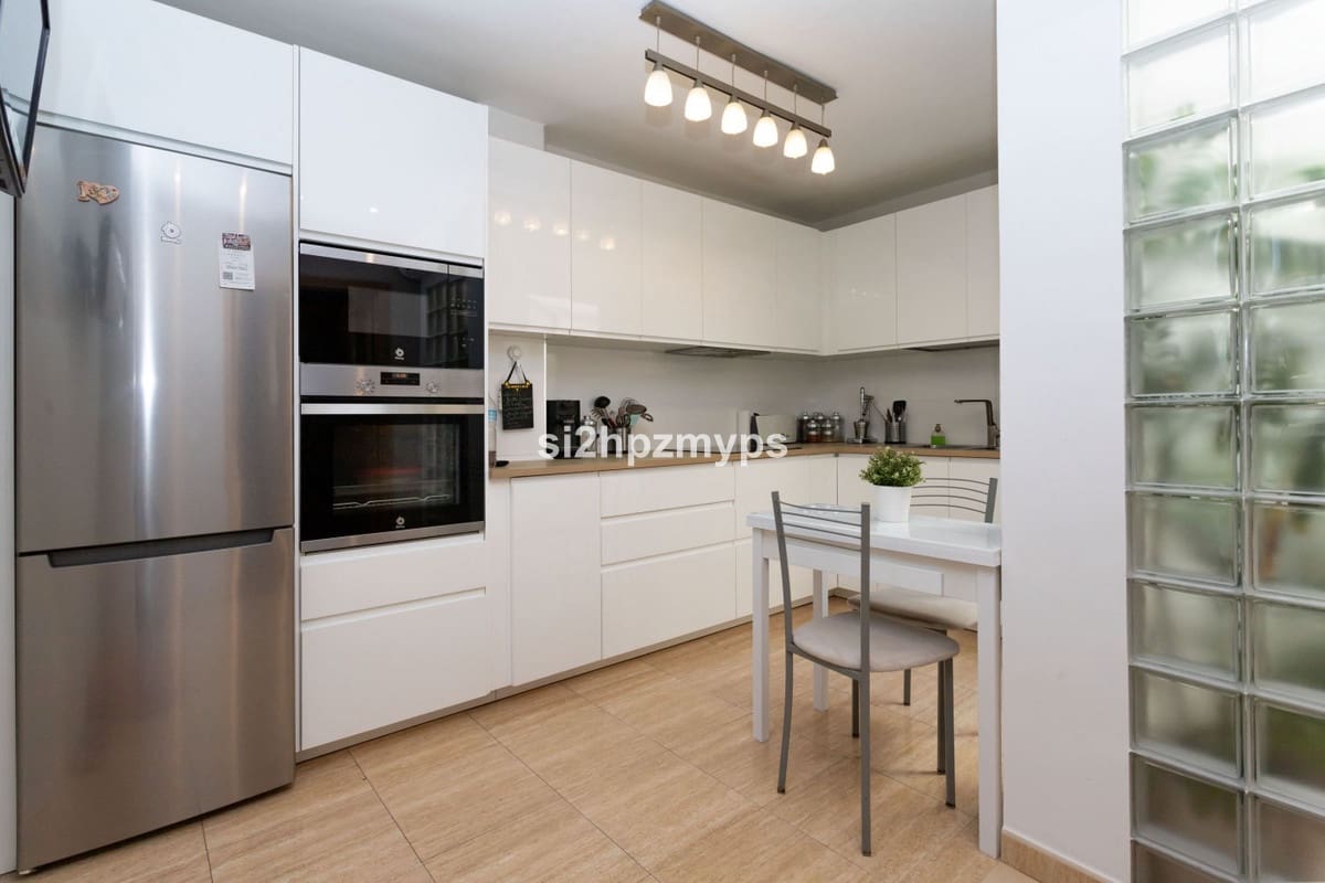 4 sypialnia Dom na sprzedaż w Torrox - 399 000 € (Ref: 9439087)