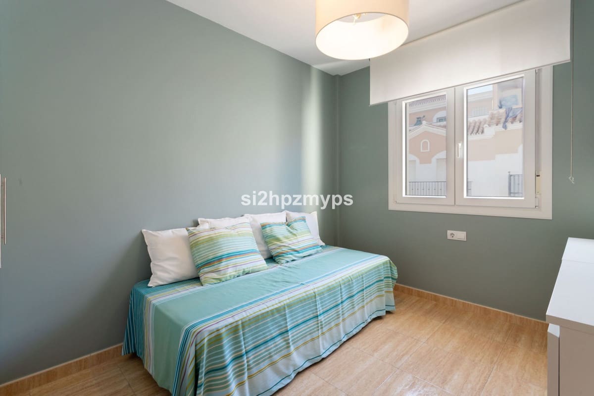 4 sypialnia Dom na sprzedaż w Torrox - 399 000 € (Ref: 9439087)