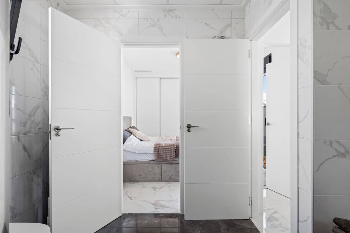 3 bedroom Villa for sale in Los Montesinos - € 399,000 (Ref: 9439089)