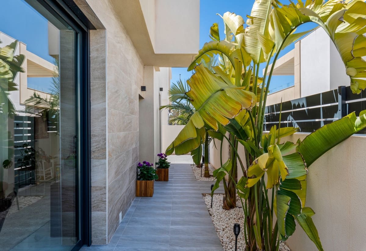 3 sovrum Villa till salu i Los Montesinos - 399 000 € (Ref: 9439089)