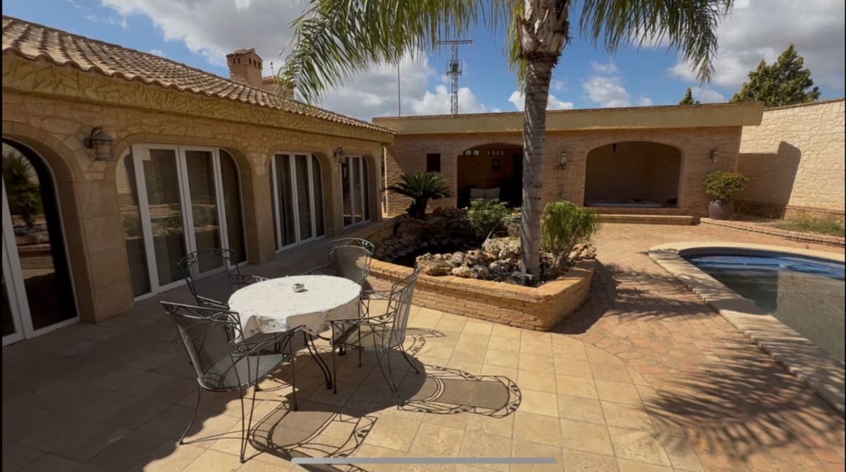 6 Zimmer Villa zu verkaufen in Cartagena - 1.080.000 € (Ref: 9439091)