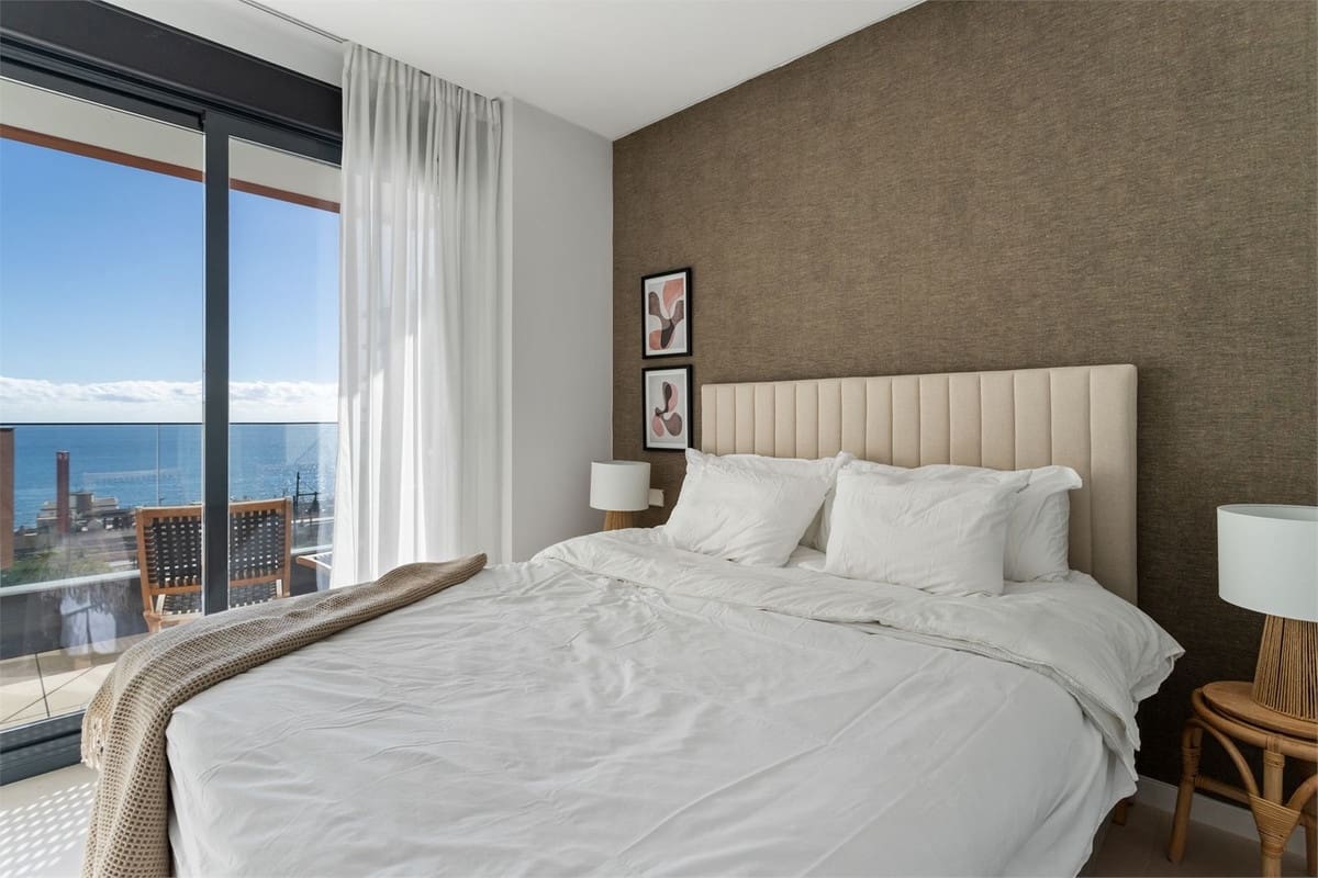 3 bedroom Apartment for sale in Fuengirola - € 749,000 (Ref: 9439093)