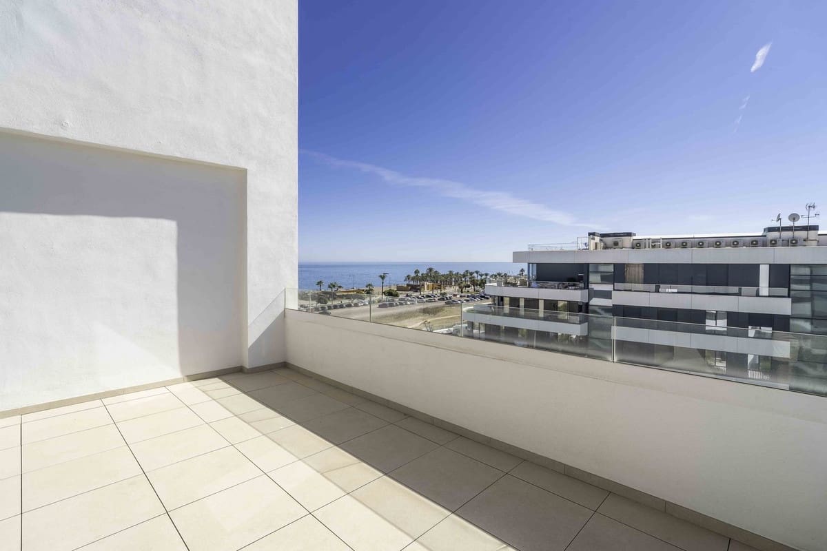 4 soveværelse Penthouse til salg i Torremolinos med garage - € 2.180.000 (Ref: 9439106)