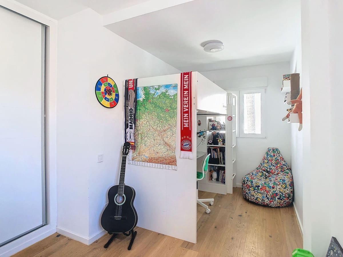 5 bedroom Townhouse for sale in Torremolinos - € 750,000 (Ref: 9439108)