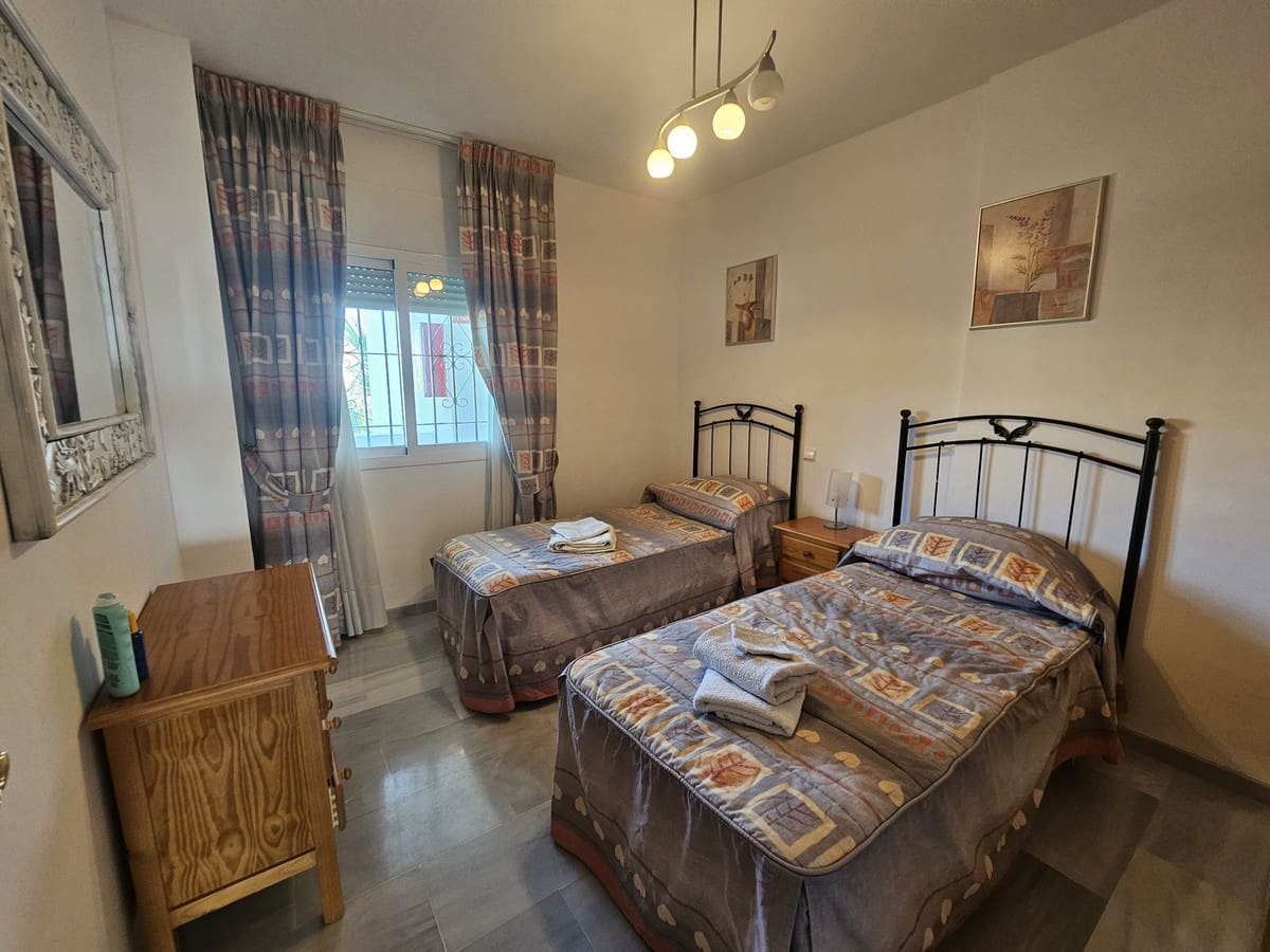 2 soveværelse Lejlighed til salg i Miraflores - € 339.500 (Ref: 9439109)