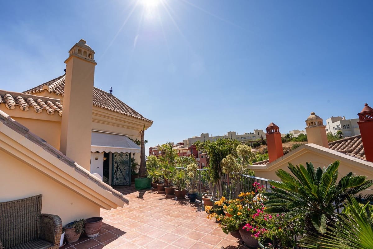 5 camera da letto Attico in vendita in Torrequebrada - 1.085.000 € (Rif: 9439110)