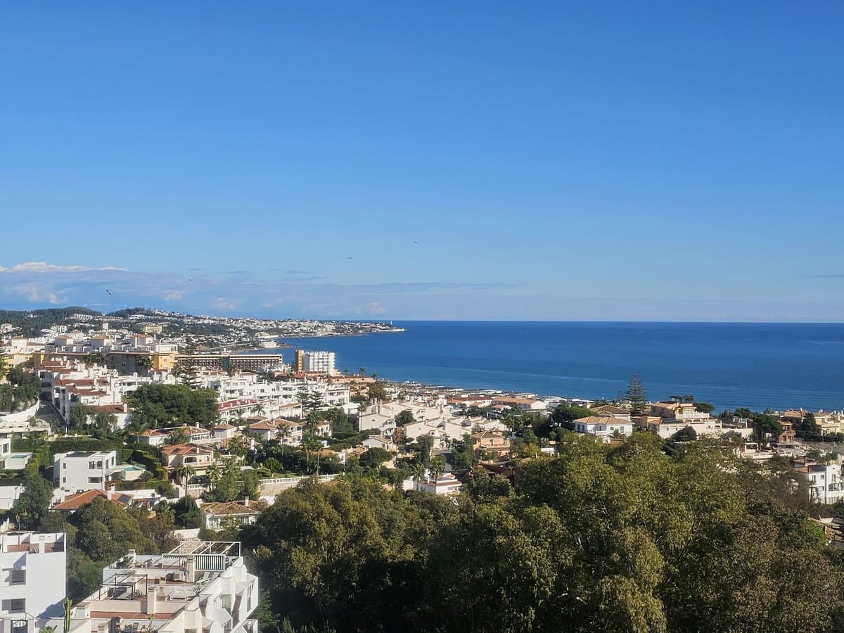 2 soveværelse Lejlighed til salg i Miraflores - € 350.000 (Ref: 9439111)