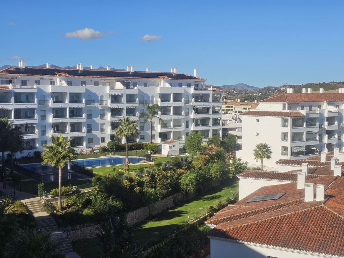 2 soveværelse Lejlighed til salg i Miraflores - € 350.000 (Ref: 9439111)