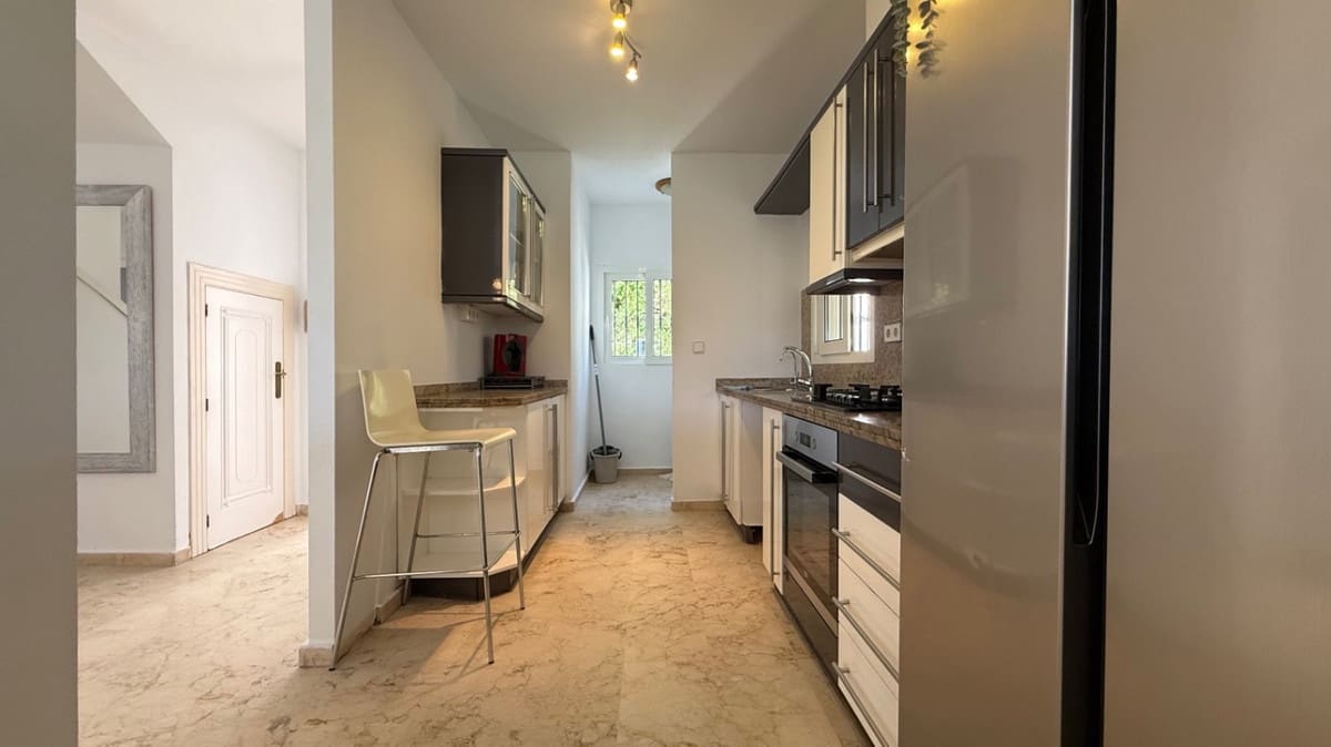 4 soveværelse Villa til salg i Las Ramblas Golf - € 675.000 (Ref: 9439112)