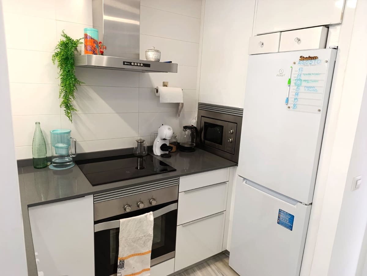 1 slaapkamer Appartement te koop in Fuengirola - € 250.000 (Ref: 9439113)