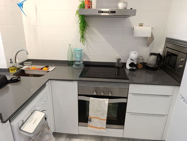 1 slaapkamer Appartement te koop in Los Boliches , Fuengirola - € 250.000 (Ref: 9439113)