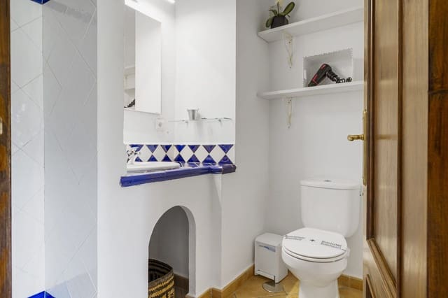 Chalet de 9 habitaciones en Cortes de la Frontera en venta con piscina - 975.000 € (Ref: 9439116)