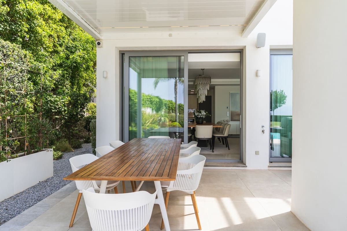 5 soverom Villa til salgs i Marbella - € 3 800 000 (Ref: 9439119)