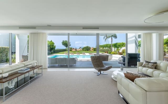 5 soveværelse Villa til salg i Santa Clara, Marbella med swimmingpool - € 3.800.000 (Ref: 9439119)