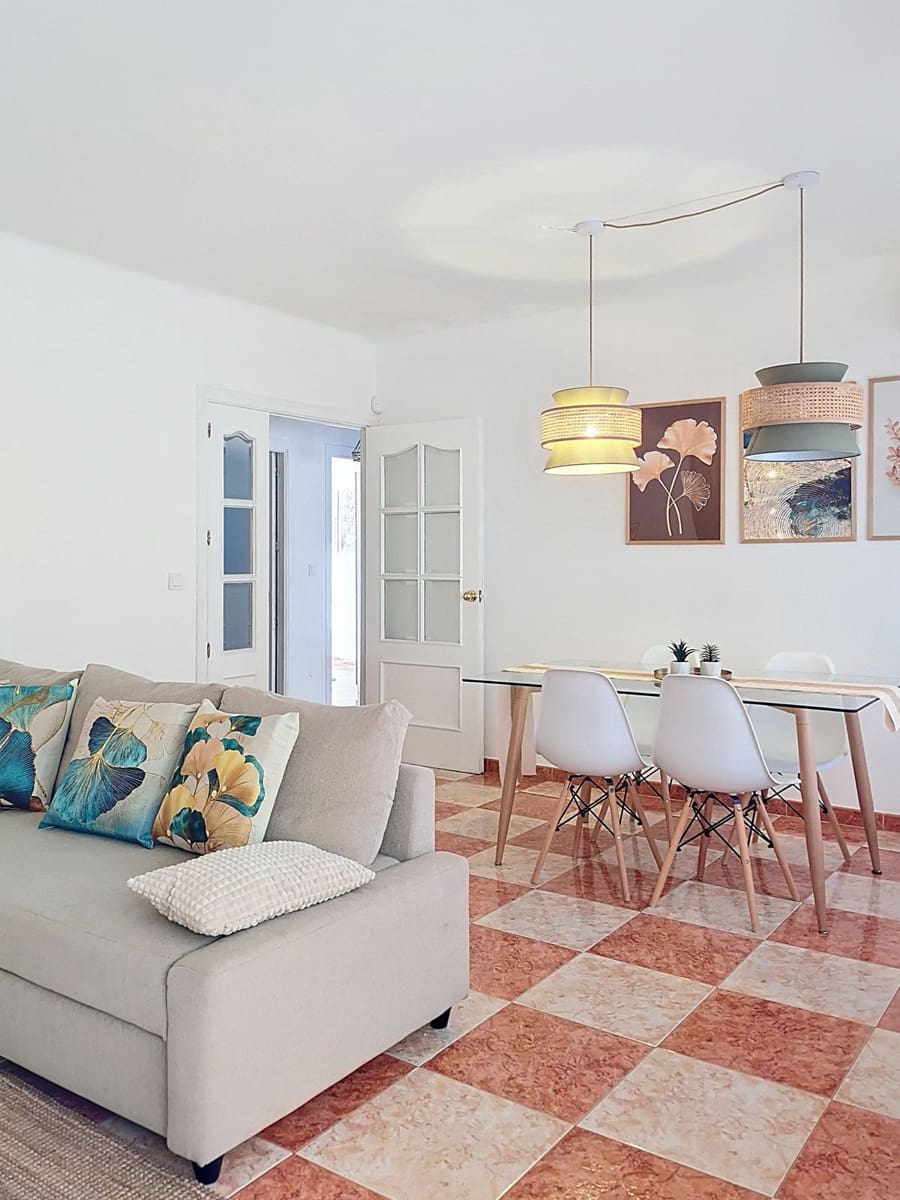 2 sovrum Lägenhet till salu i Malaga stad - 279 000 € (Ref: 9439120)