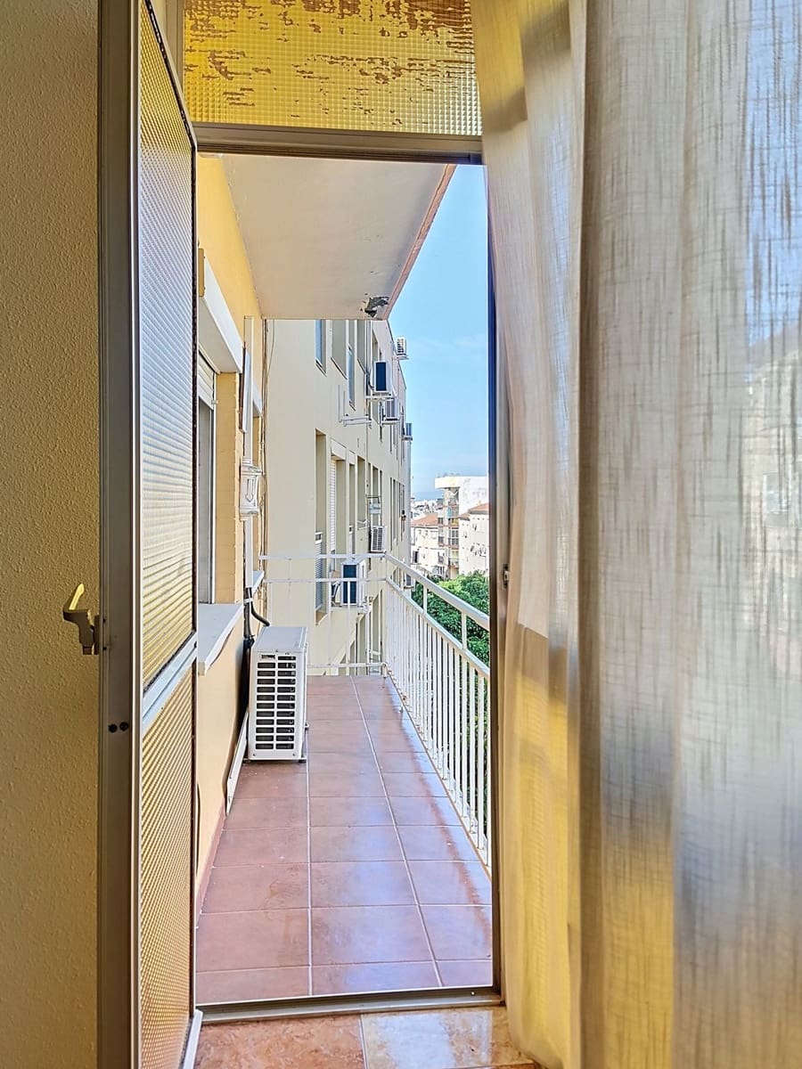 2 sovrum Lägenhet till salu i Malaga stad - 279 000 € (Ref: 9439120)