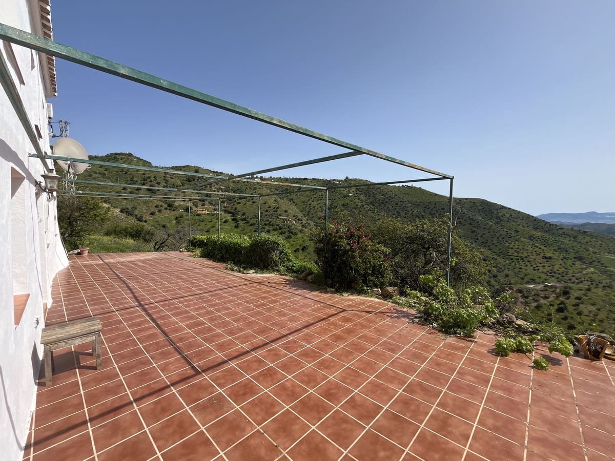 4 quarto Quinta/Casa Rural para venda em Almogia - 299 000 € (Ref: 9439123)