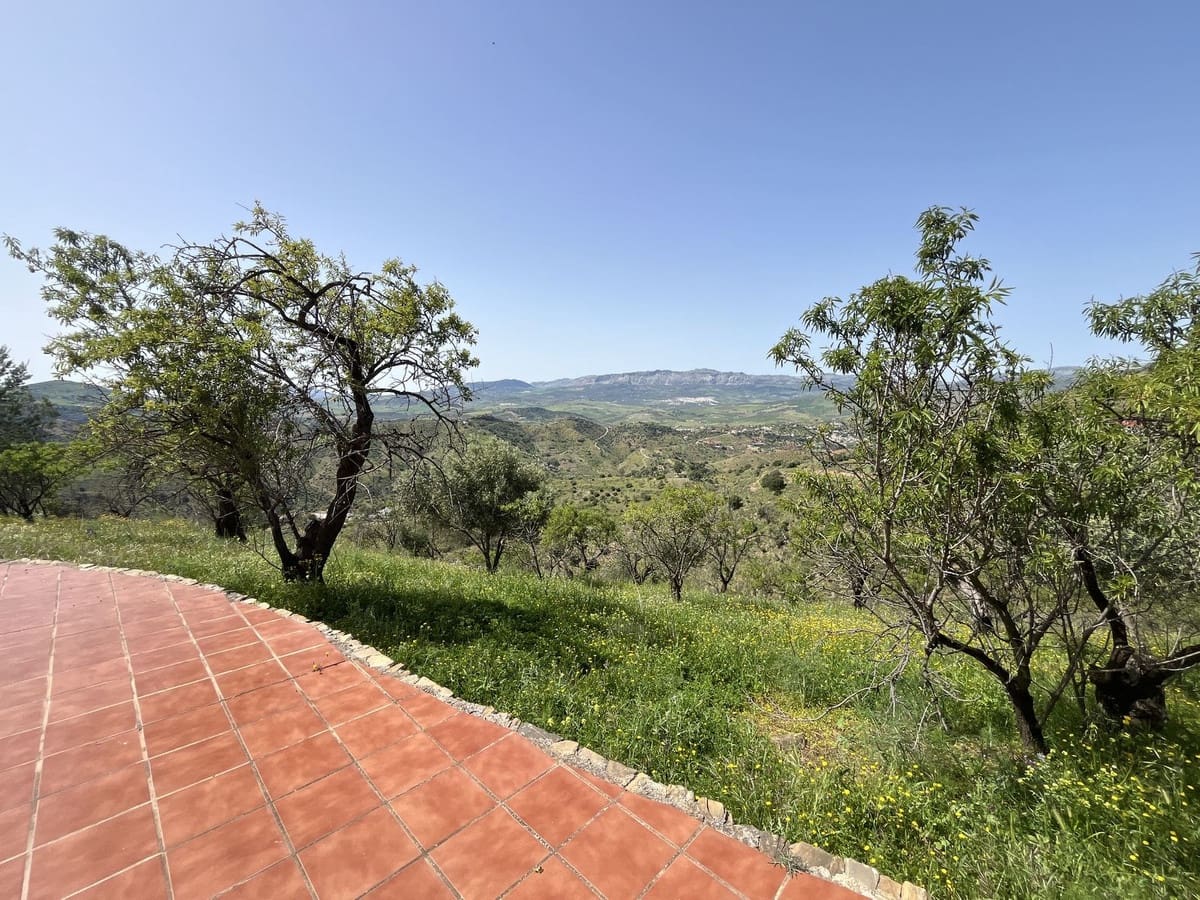 4 quarto Quinta/Casa Rural para venda em Almogia - 299 000 € (Ref: 9439123)