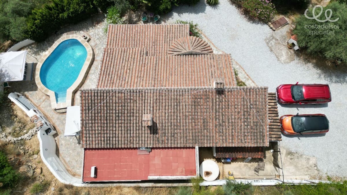 4 chambre Finca/Maison de Campagne à vendre à Comares - 349 000 € (Ref: 9439131)