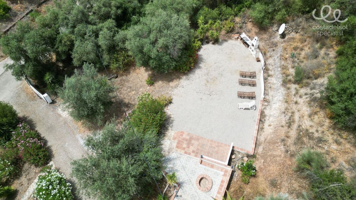 4 chambre Finca/Maison de Campagne à vendre à Comares - 349 000 € (Ref: 9439131)