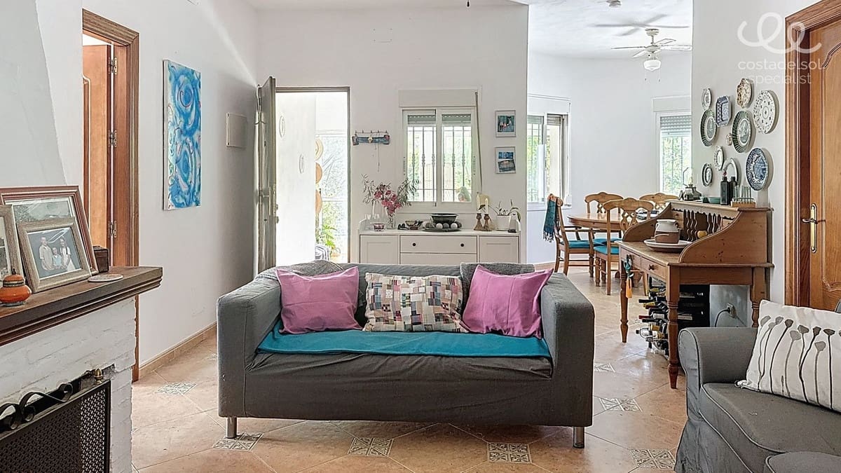 4 chambre Finca/Maison de Campagne à vendre à Comares - 349 000 € (Ref: 9439131)