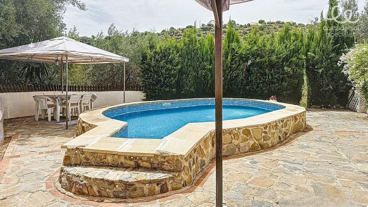 4 chambre Finca/Maison de Campagne à vendre à Comares - 349 000 € (Ref: 9439131)