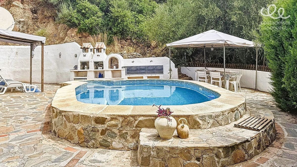 4 chambre Finca/Maison de Campagne à vendre à Comares - 349 000 € (Ref: 9439131)