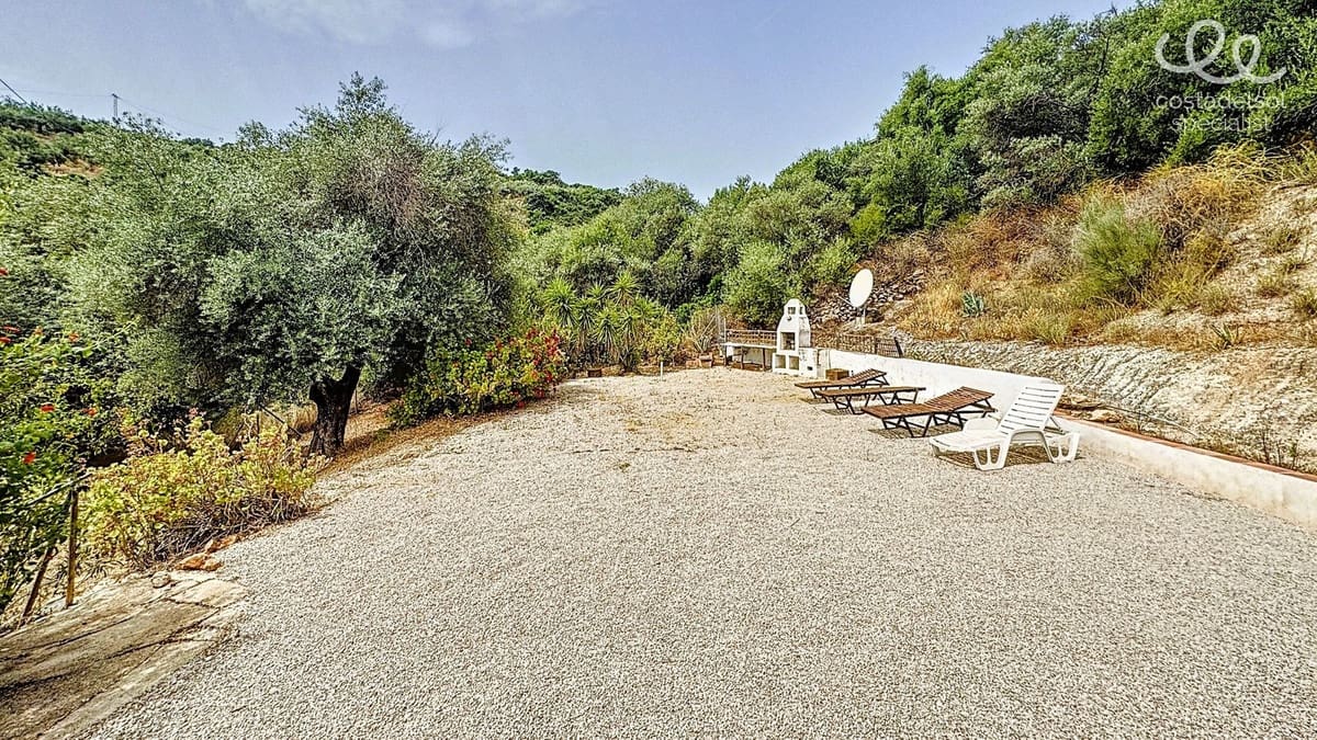 4 chambre Finca/Maison de Campagne à vendre à Comares - 349 000 € (Ref: 9439131)