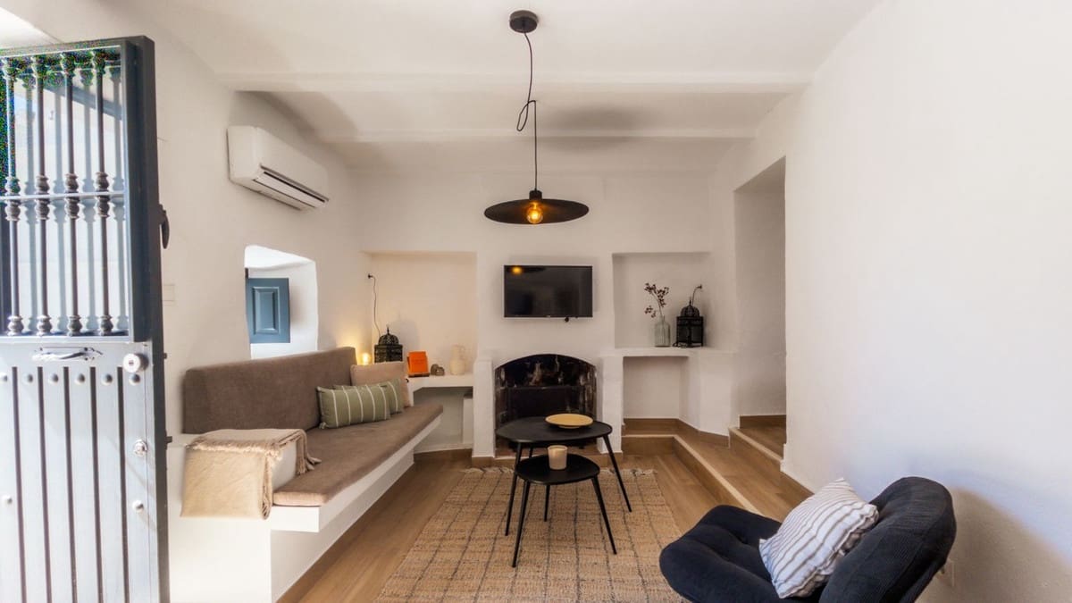 2 soverom Hus til salgs i Guaro - € 219 000 (Ref: 9439133)