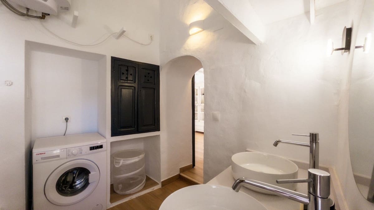 2 soverom Hus til salgs i Guaro - € 219 000 (Ref: 9439133)