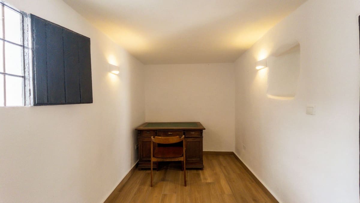 2 soverom Hus til salgs i Guaro - € 219 000 (Ref: 9439133)