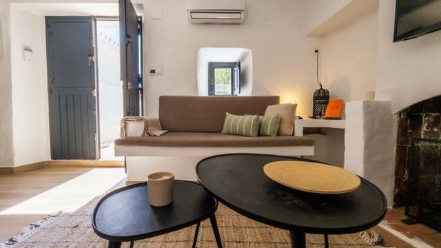 2 soverom Hus til salgs i Guaro - € 219 000 (Ref: 9439133)