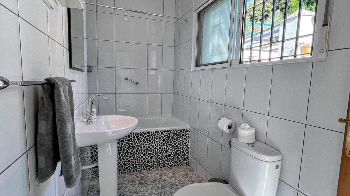 5 bedroom Finca/Country House for sale in Villanueva de la Concepcion - € 449,000 (Ref: 9439136)