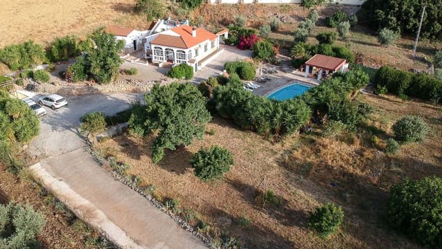 5 chambre Finca/Maison de Campagne à vendre à Villanueva de la Concepcion - 449 000 € (Ref: 9439136)