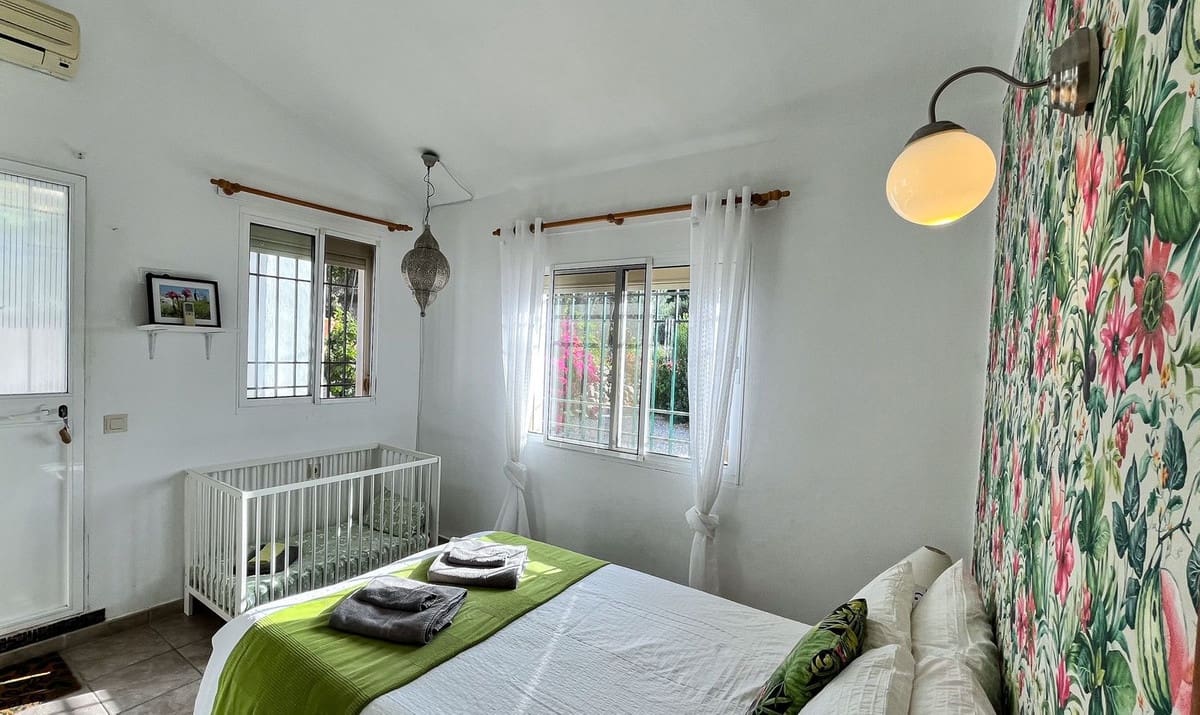 5 bedroom Finca/Country House for sale in Villanueva de la Concepcion - € 449,000 (Ref: 9439136)