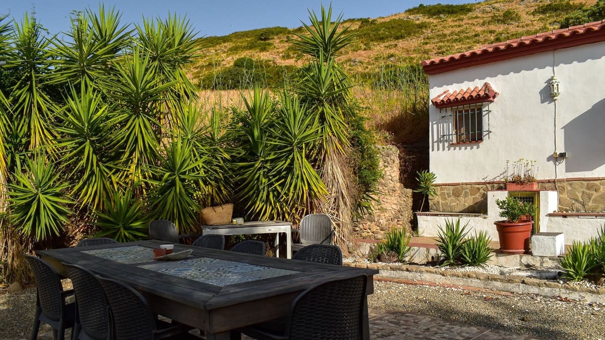 5 bedroom Finca/Country House for sale in Villanueva de la Concepcion - € 449,000 (Ref: 9439136)