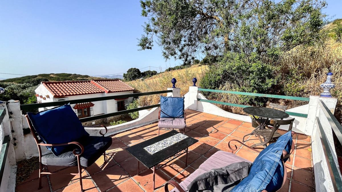 5 bedroom Finca/Country House for sale in Villanueva de la Concepcion - € 449,000 (Ref: 9439136)