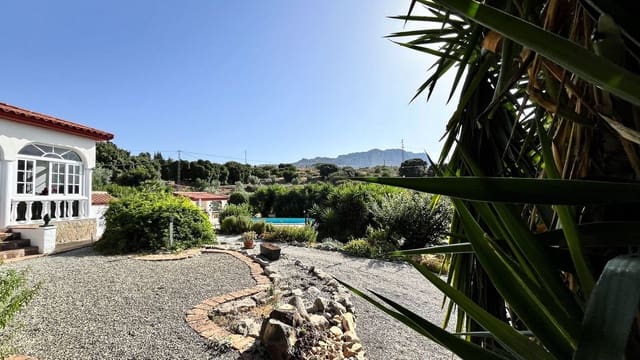 5 bedroom Finca/Country House for sale in Villanueva de la Concepcion with pool - € 449,000 (Ref: 9439136)