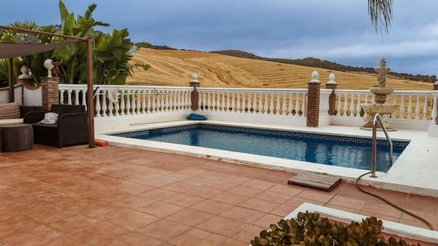 3 quarto Quinta/Casa Rural para venda em Almogía - 295 000 € (Ref: 9439138)
