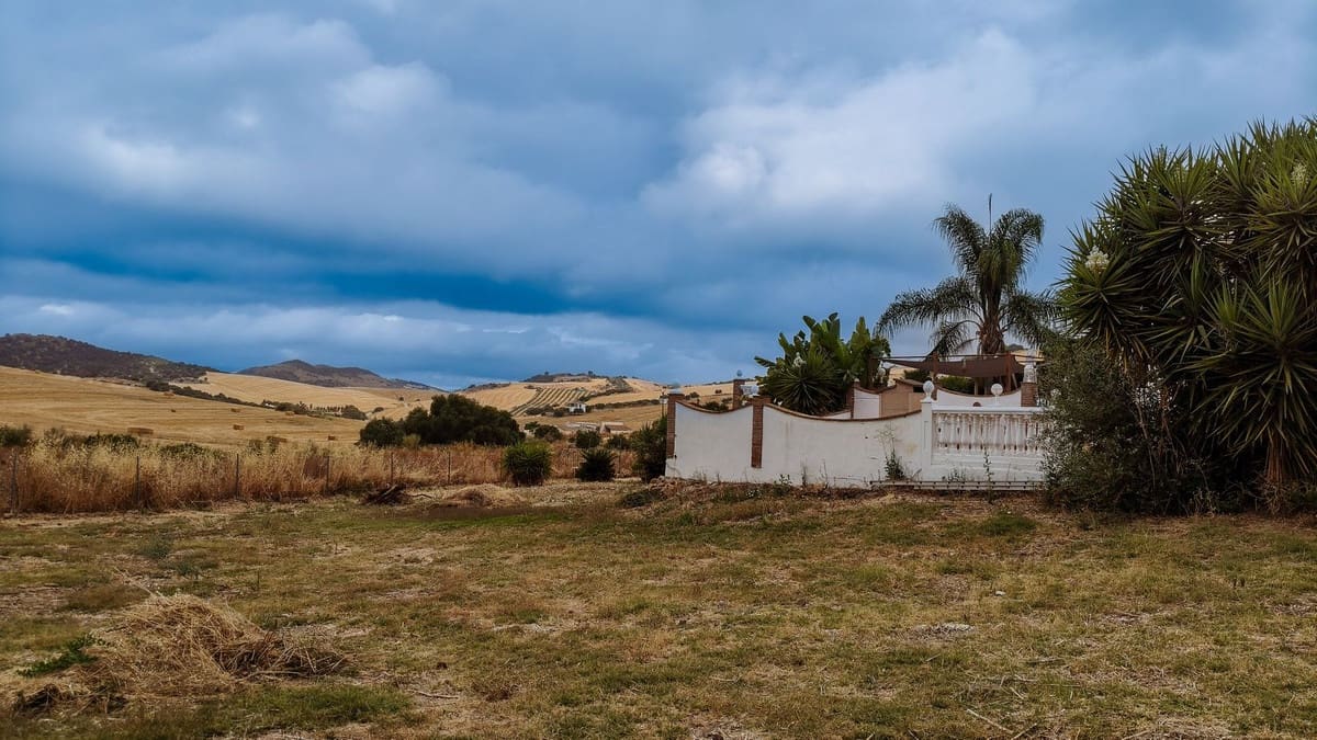 3 bedroom Finca/Country House for sale in Almogia - € 295,000 (Ref: 9439138)