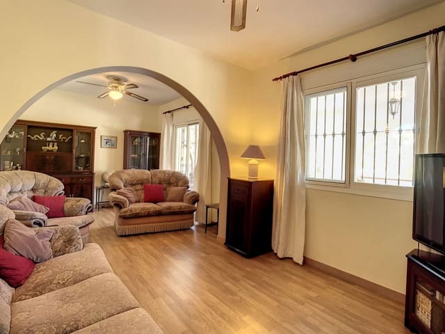 4 sypialnia Finka/Dom wiejski na sprzedaż w Sedella z basenem - 425 000 € (Ref: 9439139)