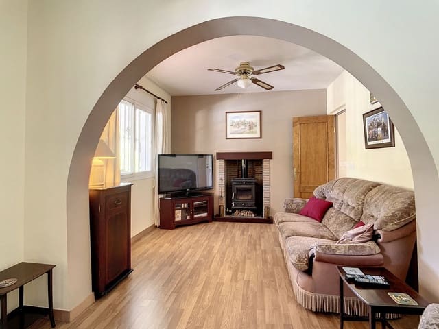 4 sypialnia Finka/Dom wiejski na sprzedaż w Sedella z basenem - 425 000 € (Ref: 9439139)