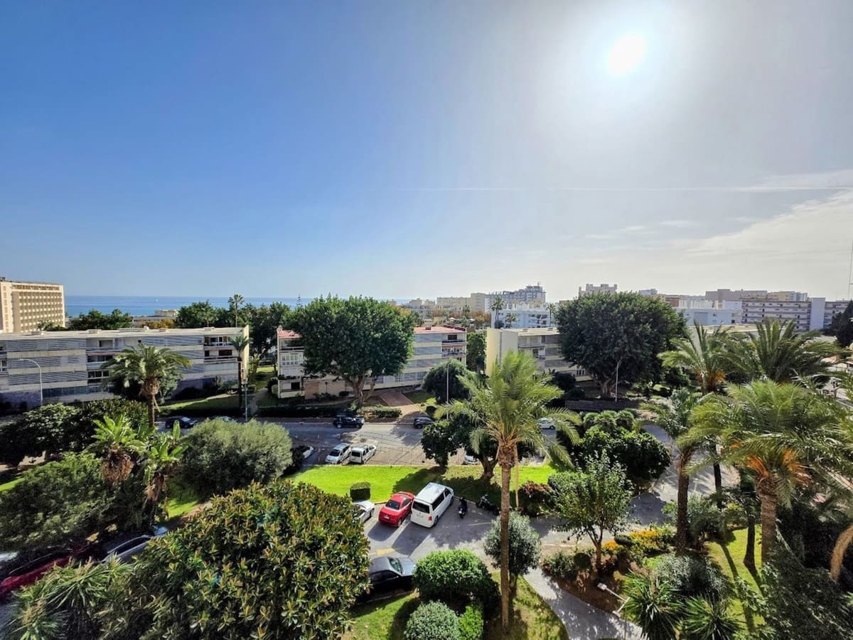 2 makuuhuone Huoneisto myytävänä paikassa Torremolinos - 315 000 € (Ref: 9439142)