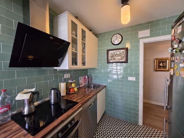 2 makuuhuone Huoneisto myytävänä paikassa Torremolinos - 315 000 € (Ref: 9439142)